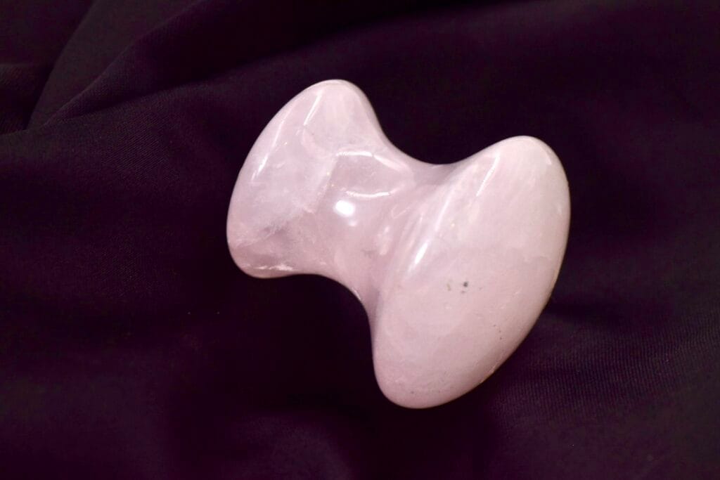 Pembe Kuvars Masaj Aleti