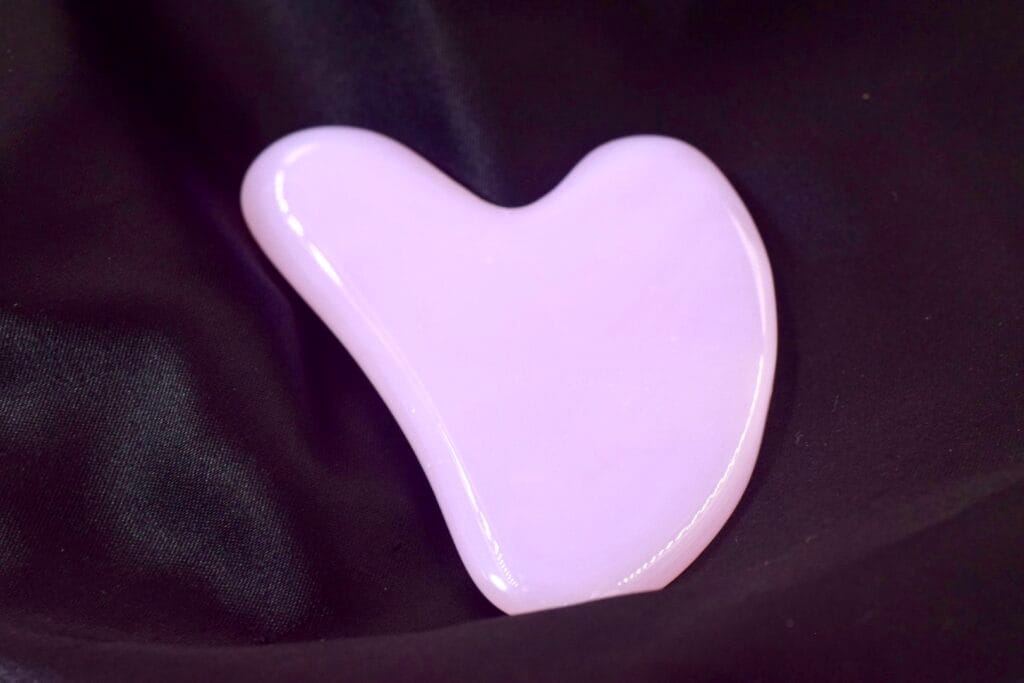 Pembe Kuvars Gua Sha