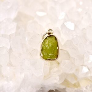 Peridot taşı