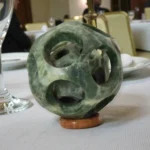 Ejderhalı Çin Oyma Zümrüt Küre