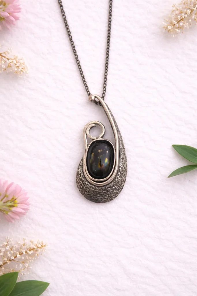 Opal Taşı Gümüş Kolye (Özel Seri)